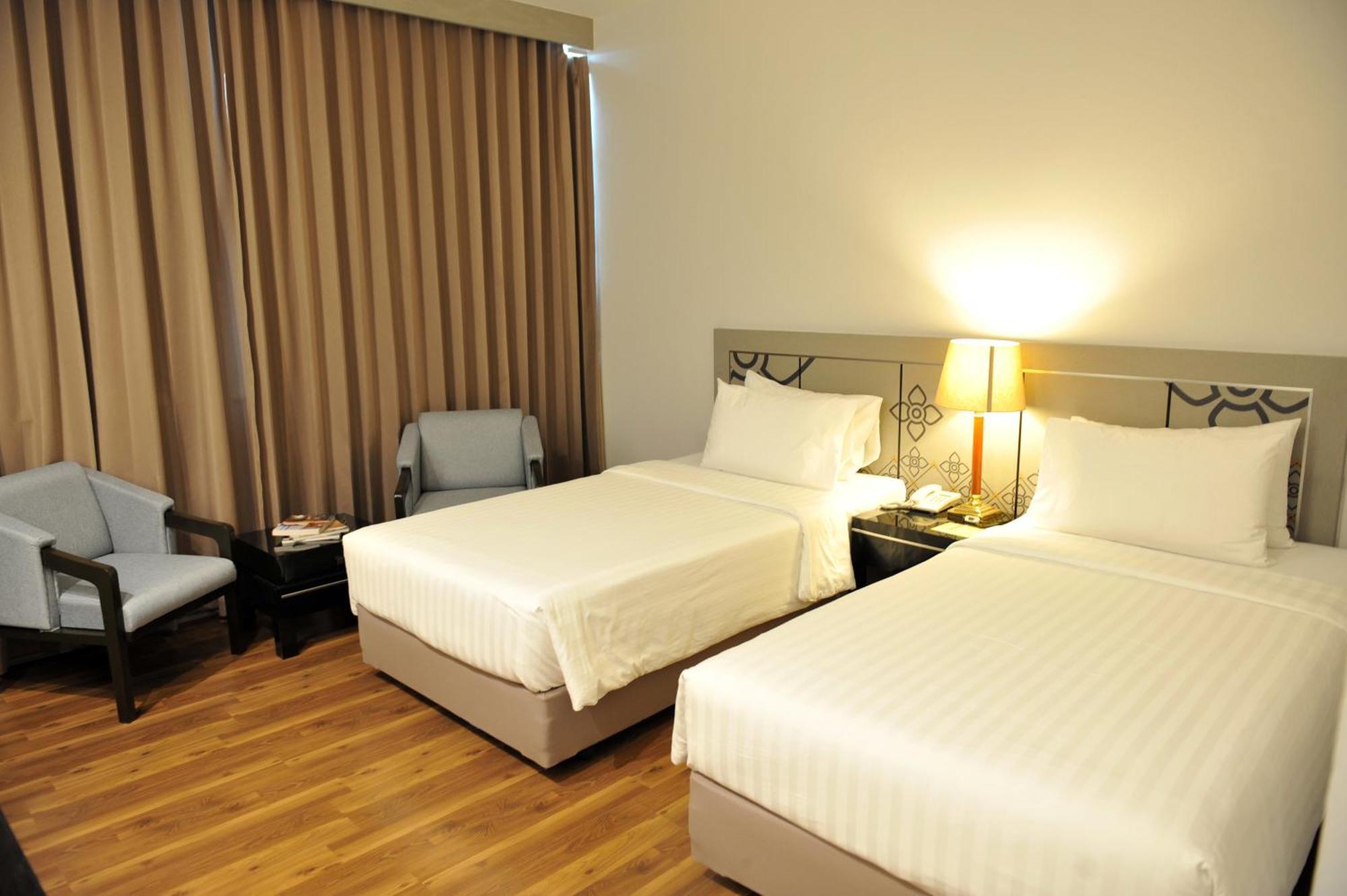 New Season Hotel Hat Yai Zewnętrze zdjęcie