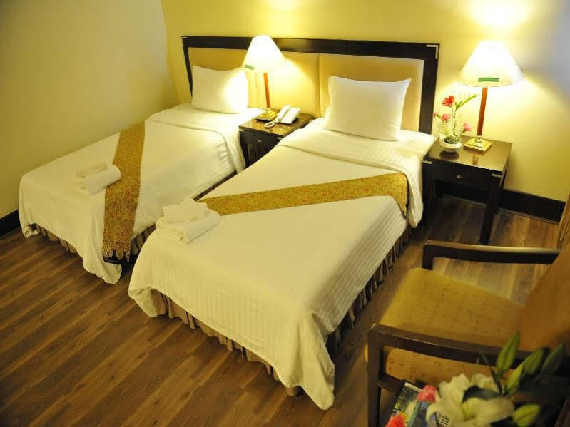 New Season Hotel Hat Yai Zewnętrze zdjęcie